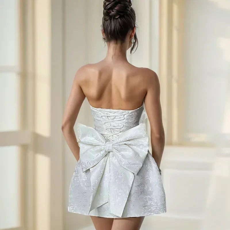 Women's Sleeveless Jacquard Dress with V-Neck – Ceremony