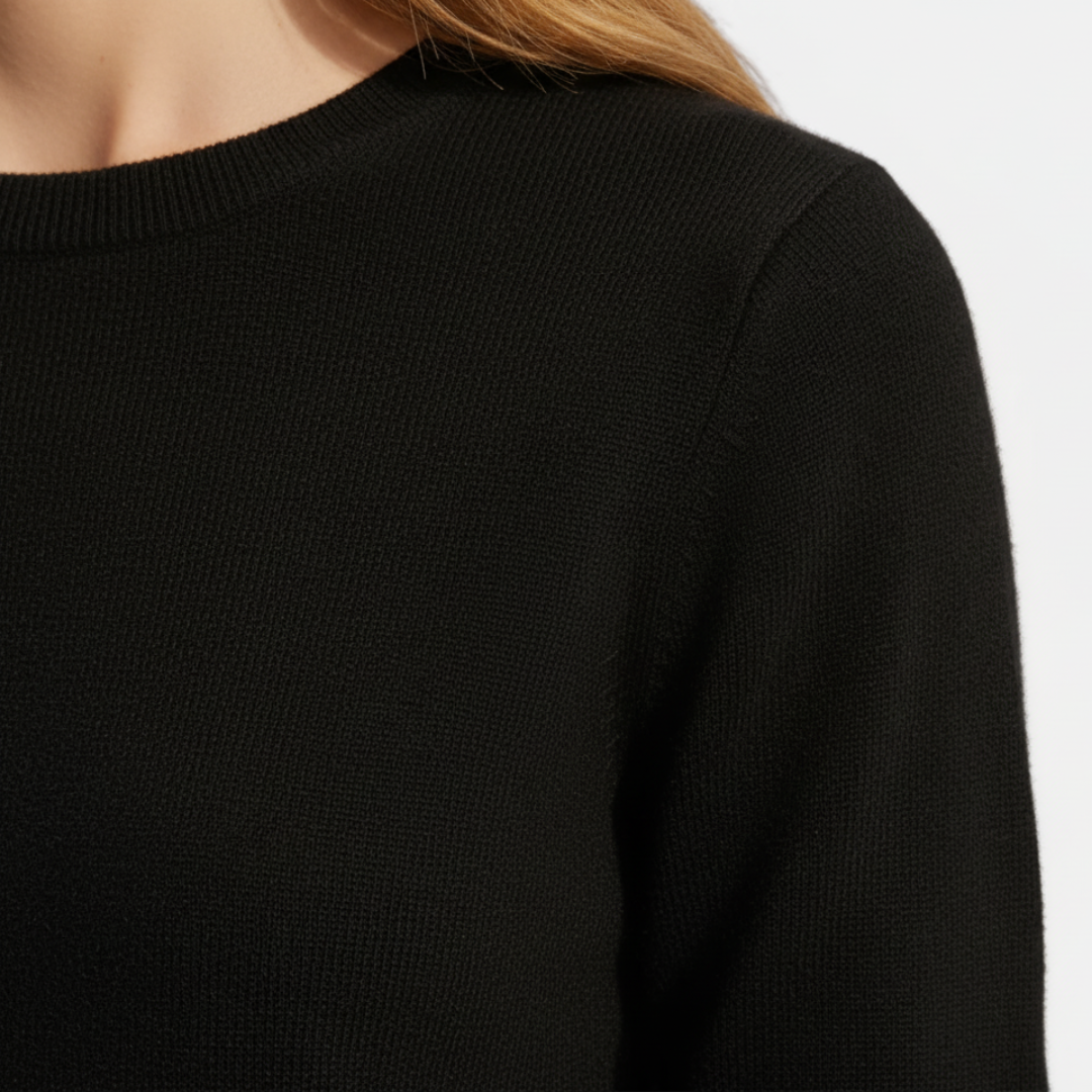 Women's Basic Long Sleeve Crew Neck Sweater in Fine Knit