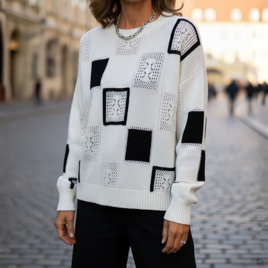 Women's Sweater in Soft Geometric White and Black Blend