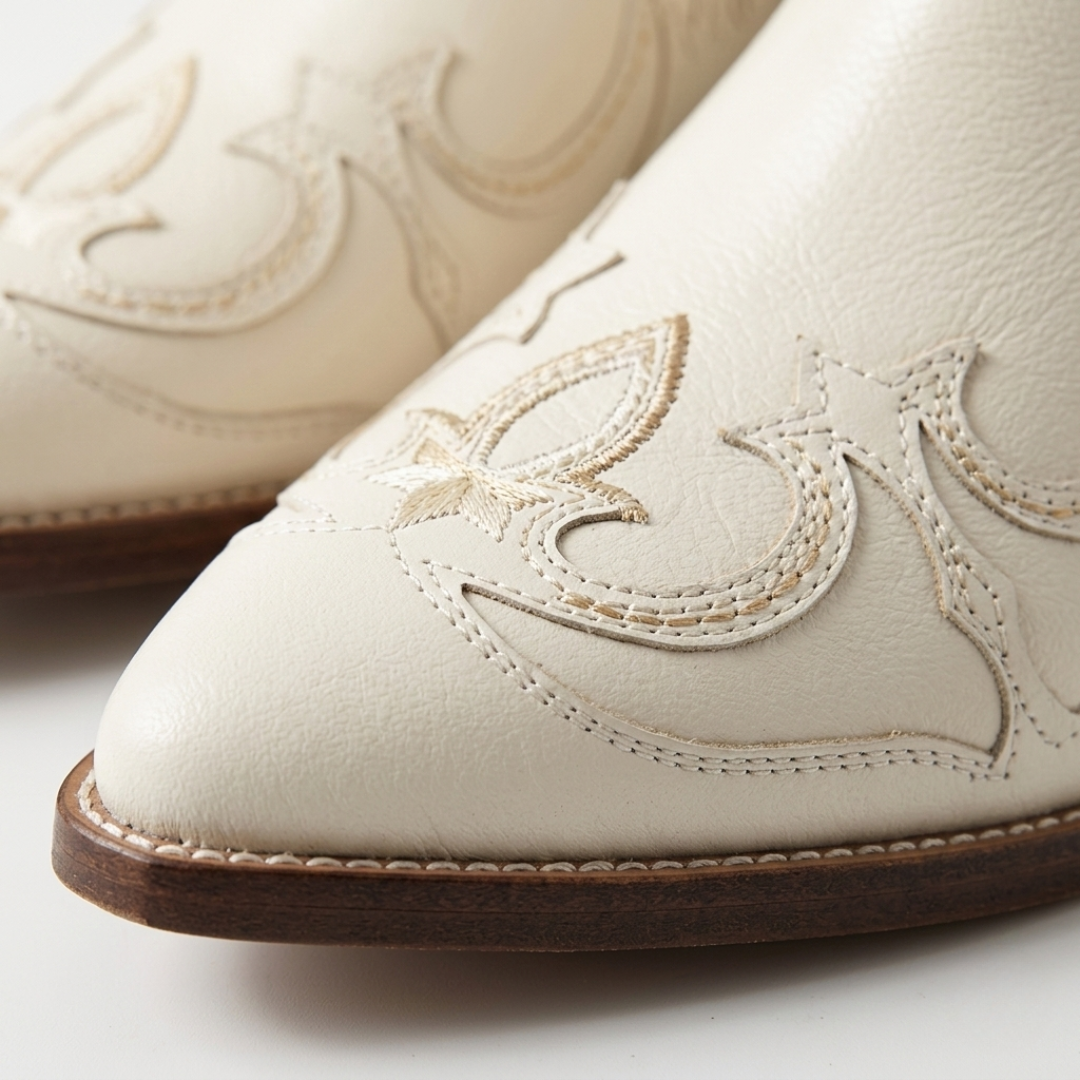 Women's Western Boots with Embroidery and Mid Heel