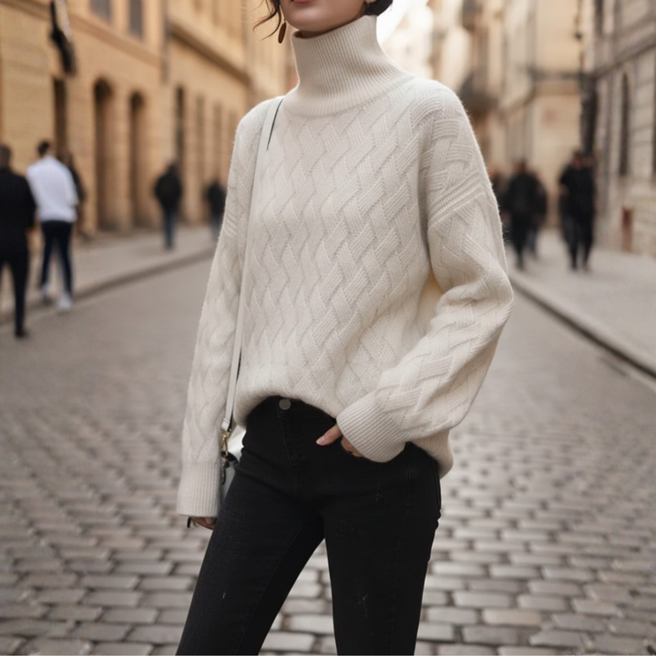Maglione dolcevita da donna con trecce beige e bianco