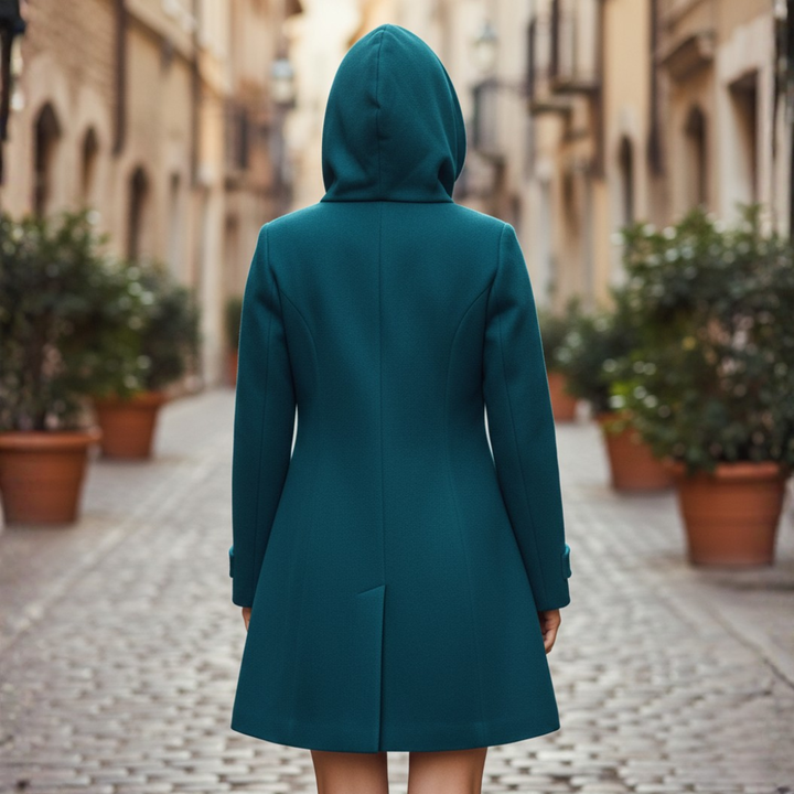 Cappotto invernale da donna in materiale misto con cappuccio e bottoni