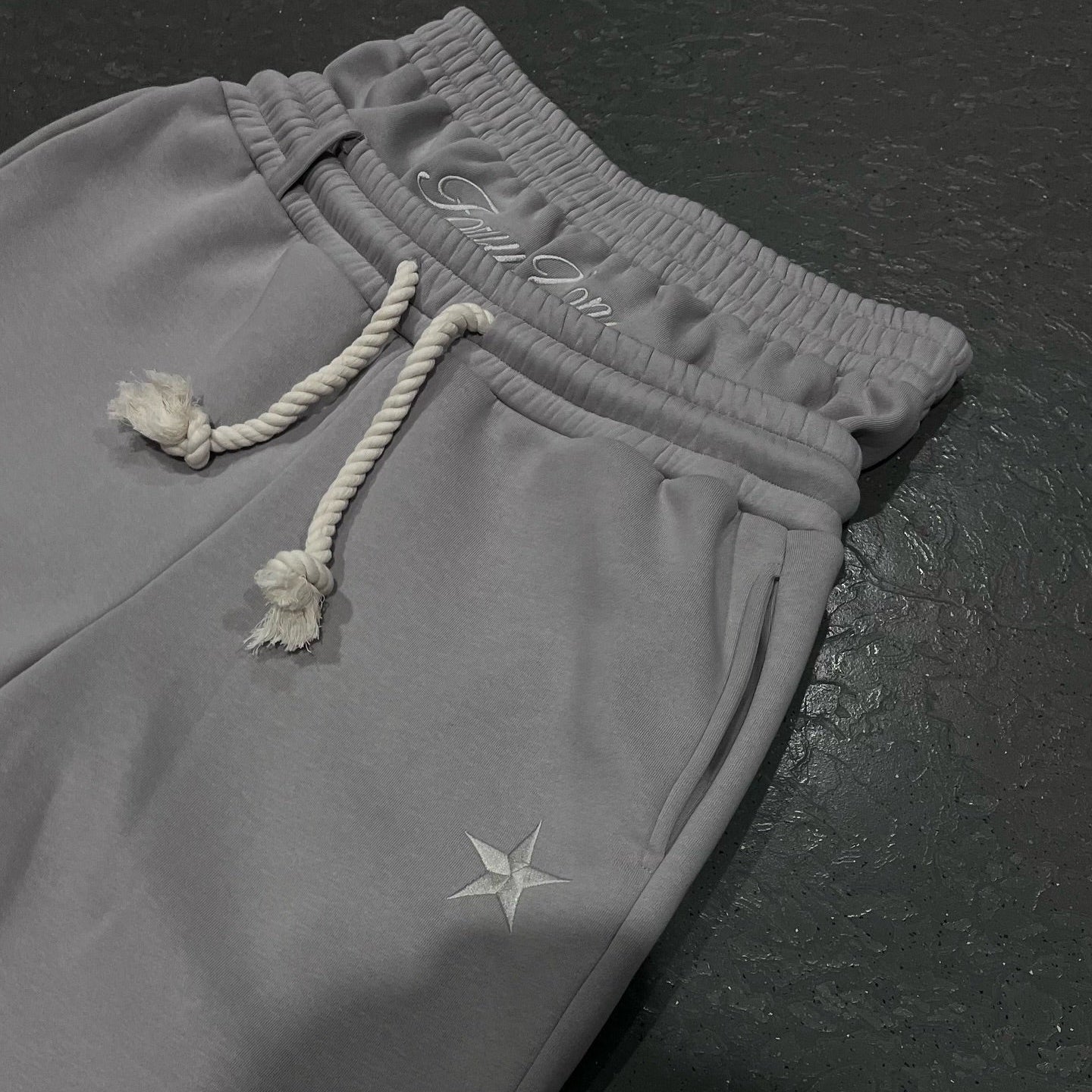 Unisex Baggy Fit Jogger Pants with Pockets Casual