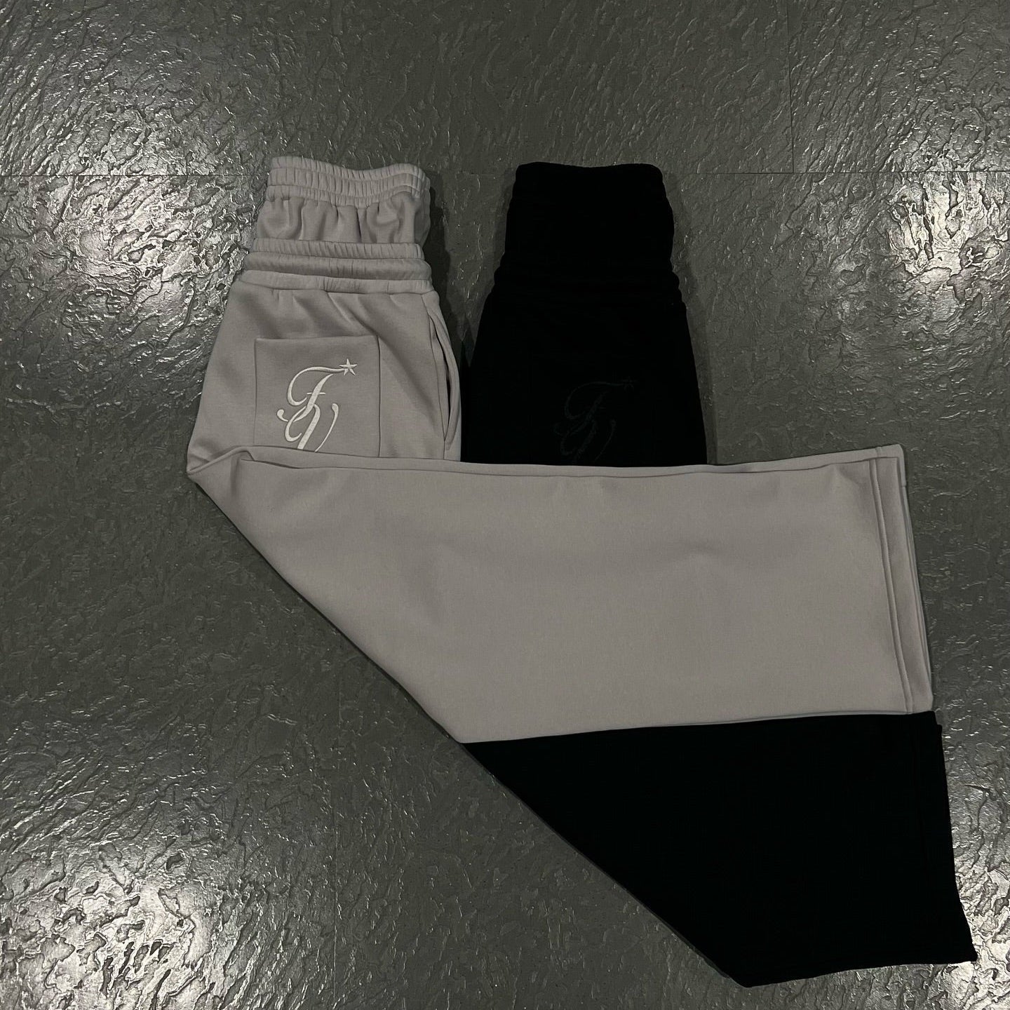 Unisex Baggy Fit Jogger Pants with Pockets Casual
