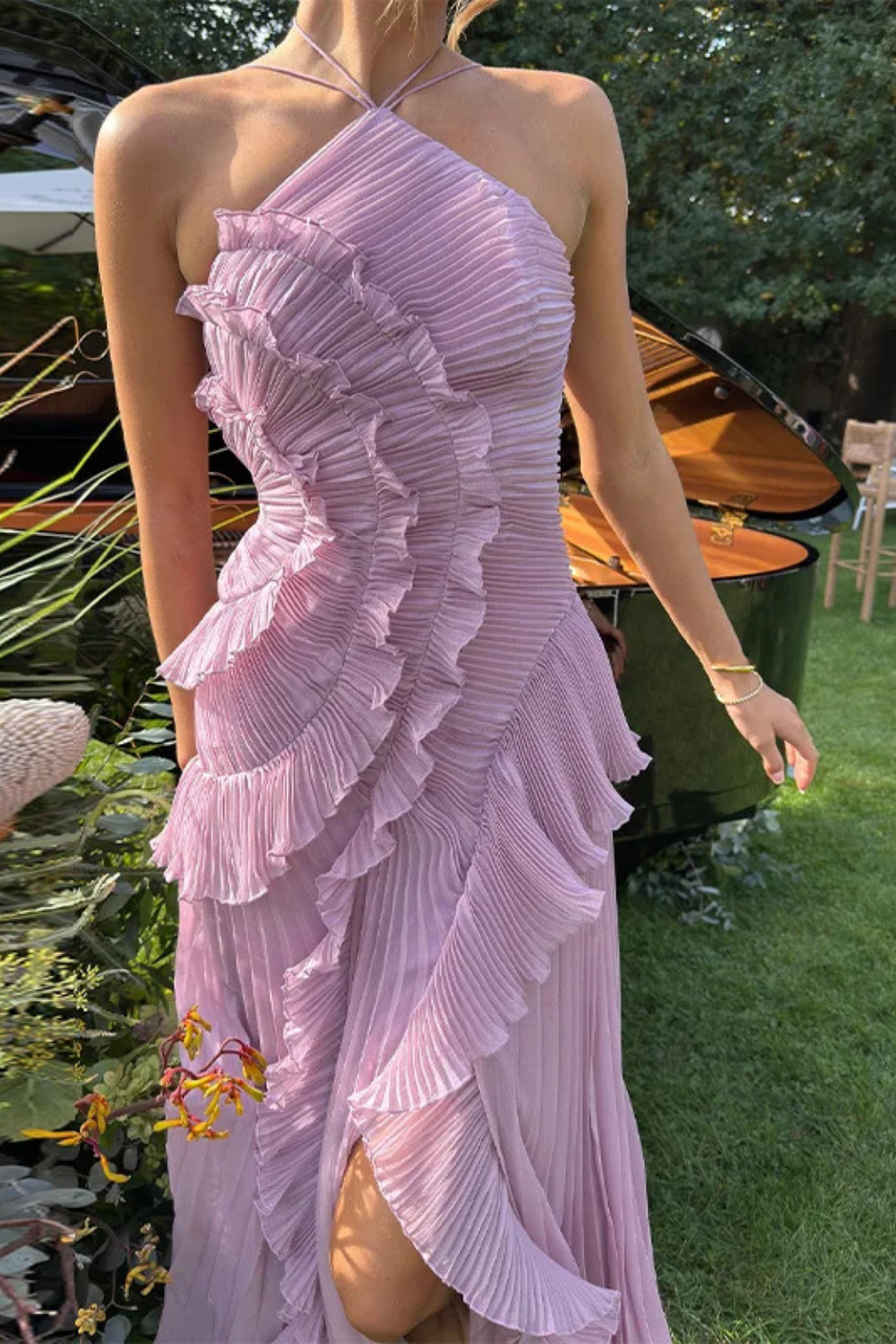 Women's Satin Maxi Dress with Sleeveless Ruffles for Summer Ceremonies