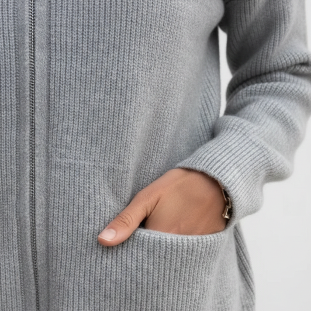 Women's Knitted Cardigan with Zip and Front Pockets