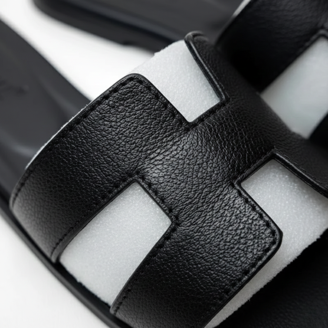 Women's Low Orthopedic Sandals in Synthetic Leather