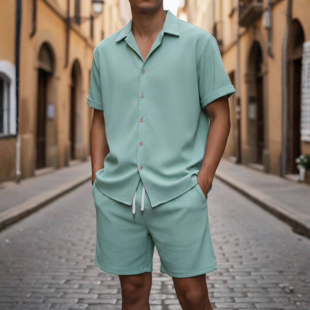 Men's Summer Complete Set: Shirt and Coordinated Shorts