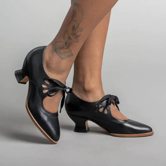 Amelia™ | Vintage Pin-Up Heels 0