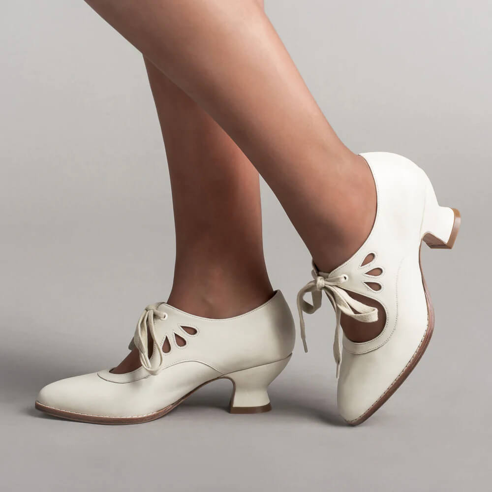 Amelia™ | Vintage Pin-Up Heels 1