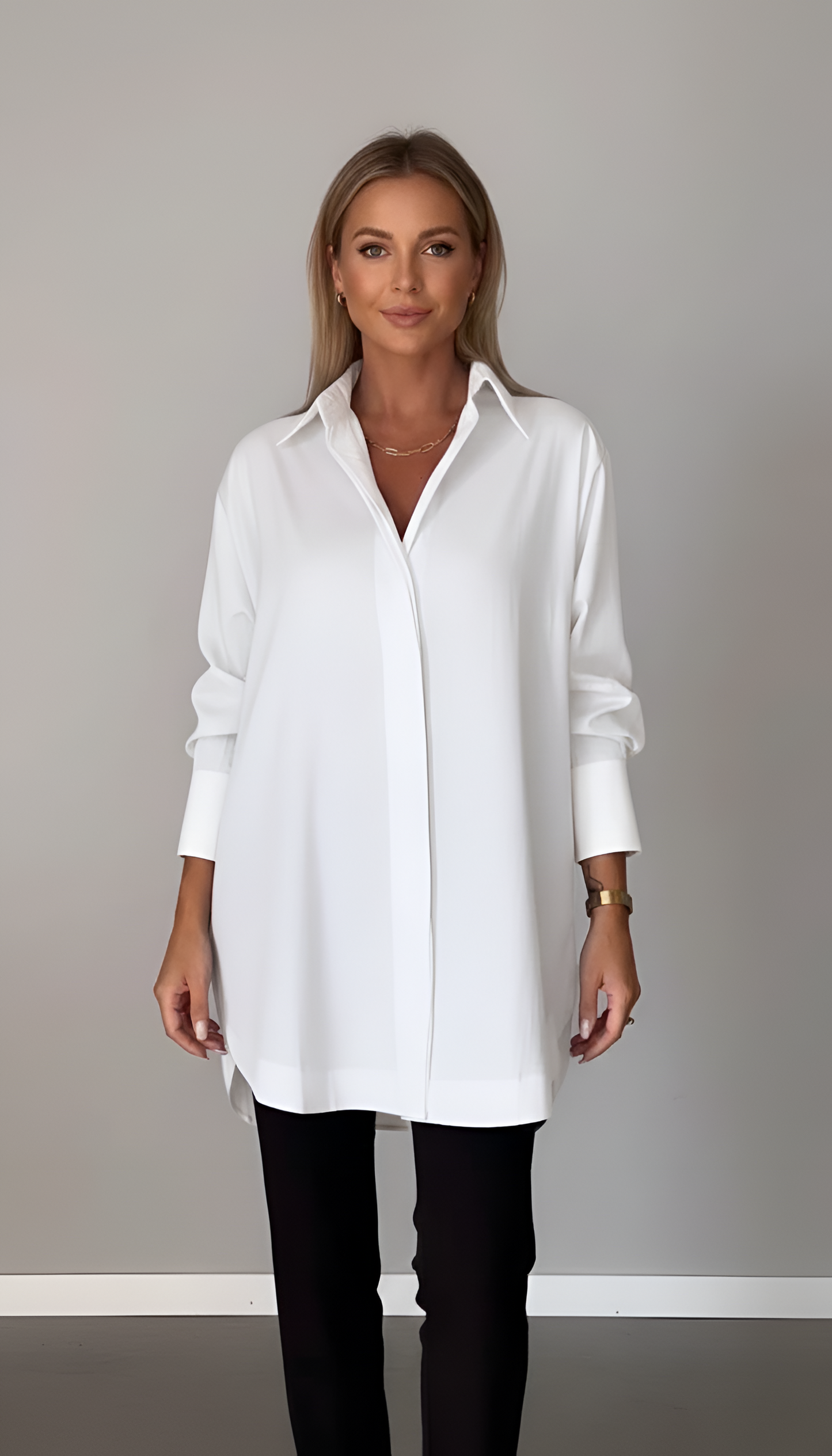Women's Oversized Cotton Shirt with Classic Collar – Long Sleeve