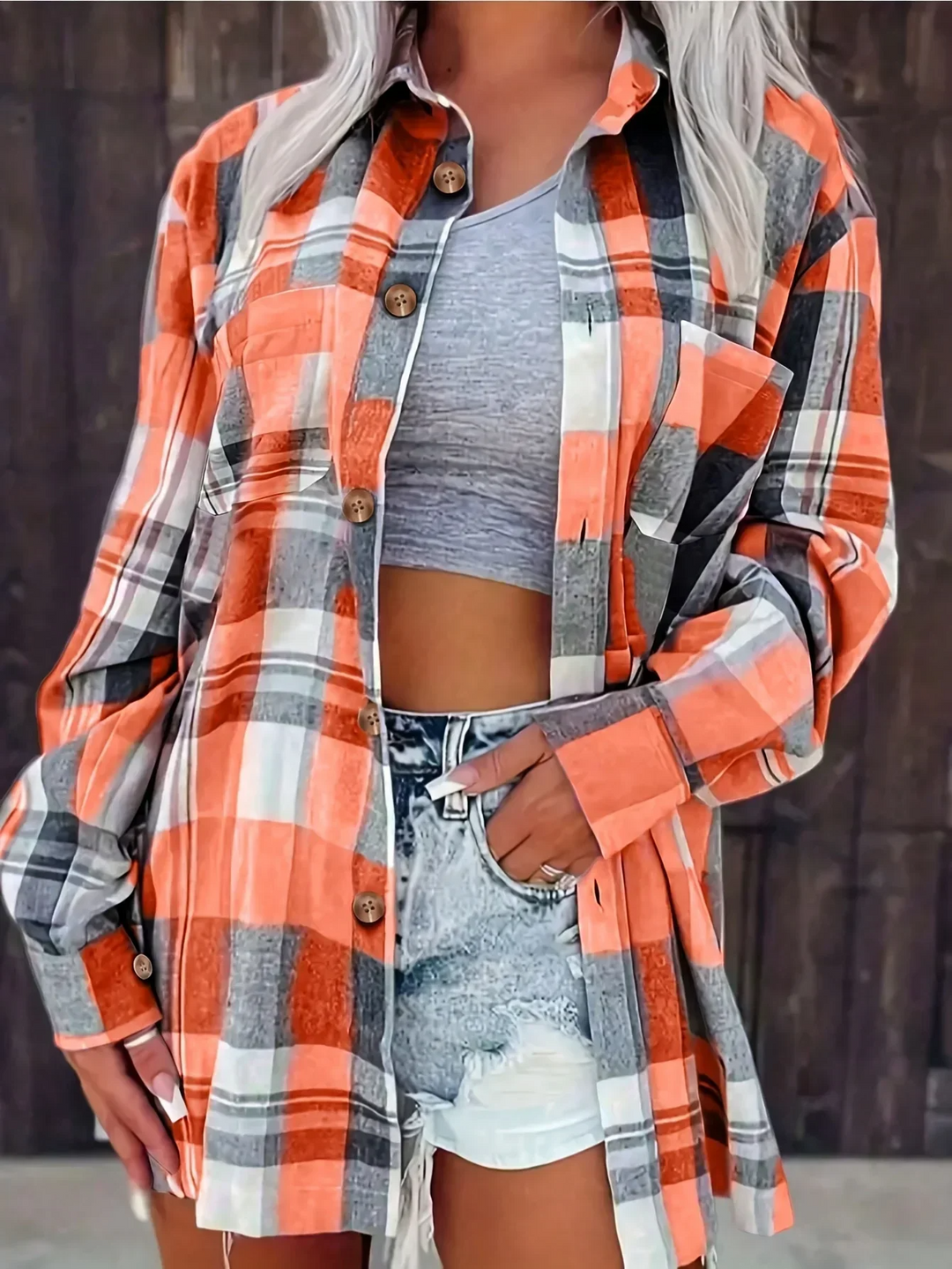 Camicia oversize da donna in flanella a quadri con bottoni
