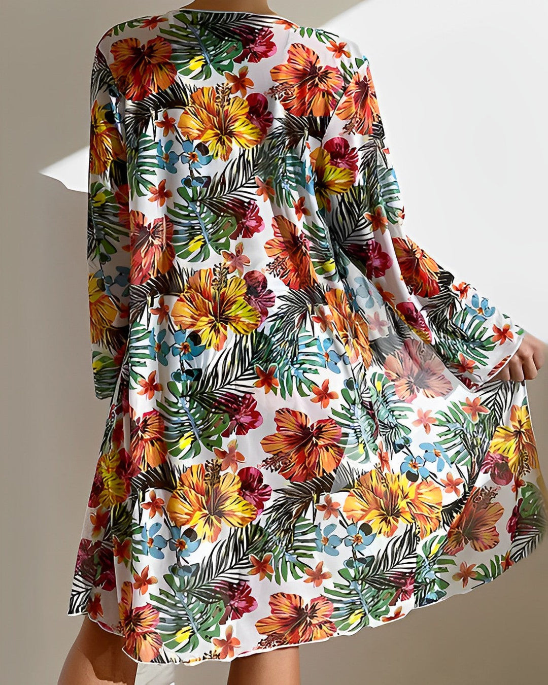 Set bikini con stampa tropicale e copricostume
