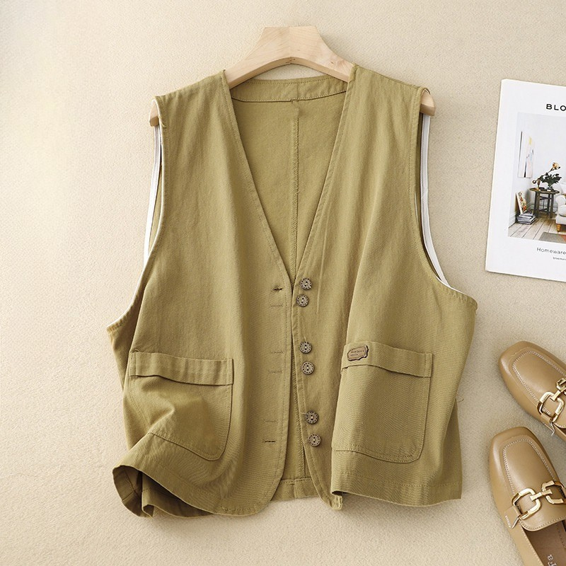Gilet comodo con bottoni