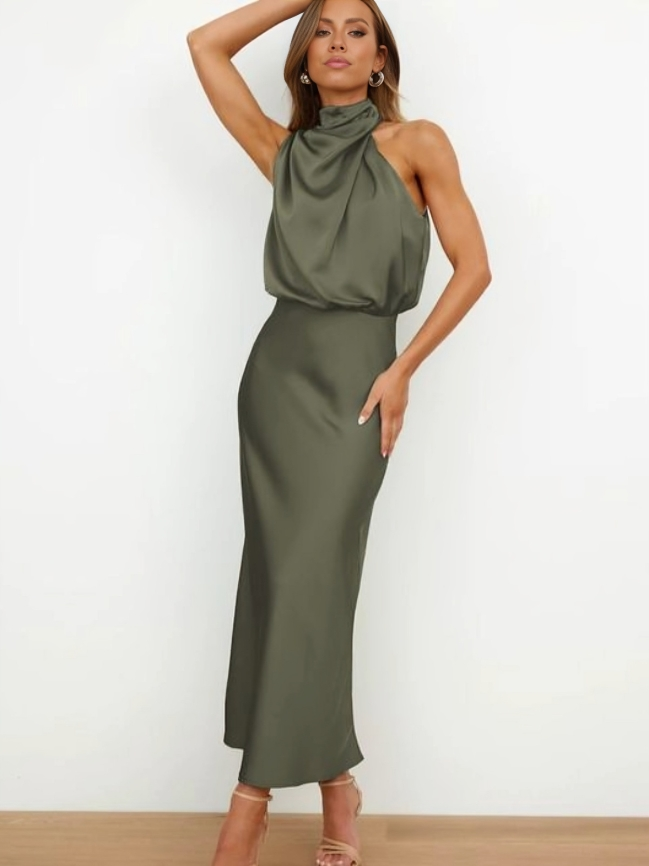 Mariana™ | Elegant Halter Evening Dress 8