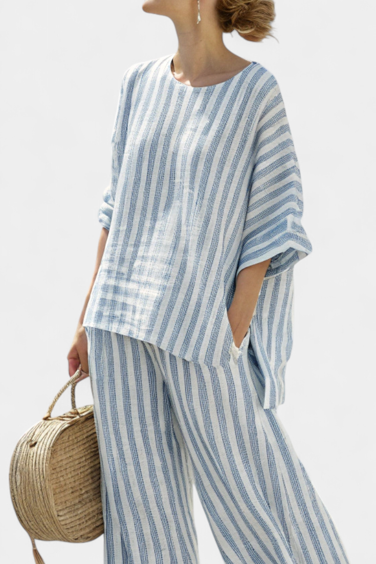 Mia | Relaxed Striped Women's Top for Summer Comfort 2