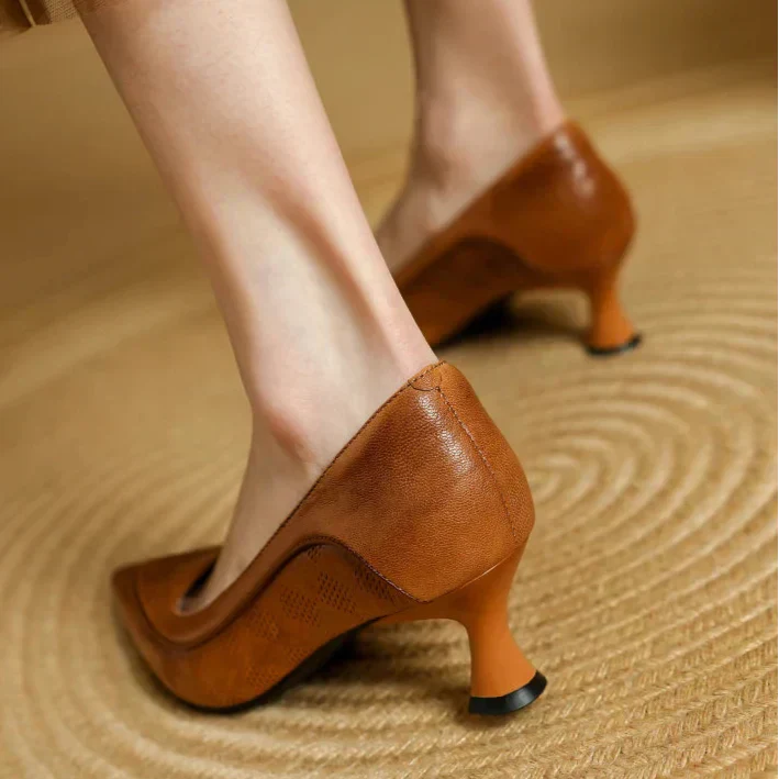 Paloma | Women's Pointed Toe Kitten Heel Pumps Slip On Mid Heel 2