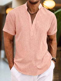 Polo da uomo slim fit con dettaglio a V e maniche corte