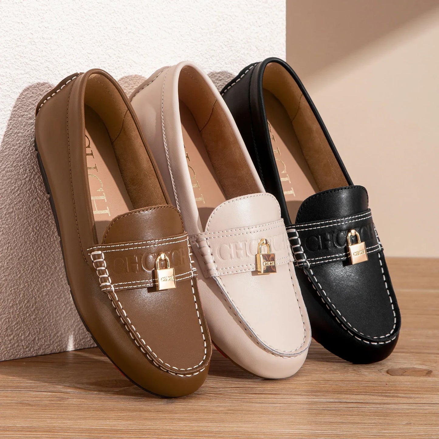 Women's Casual Leather Ballerina with Round Toe