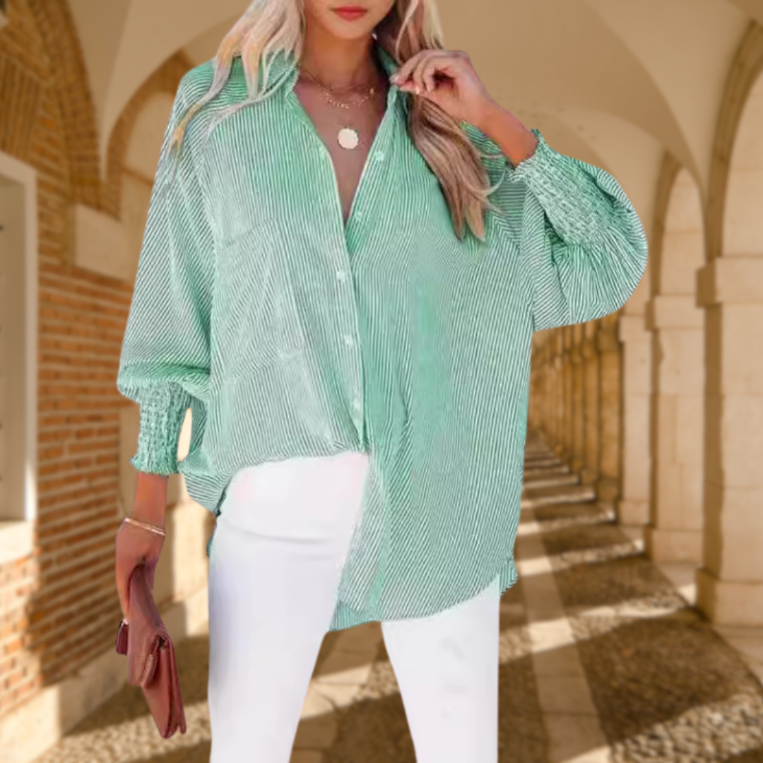 Camicia oversize da donna a righe con bottoni e maniche lunghe