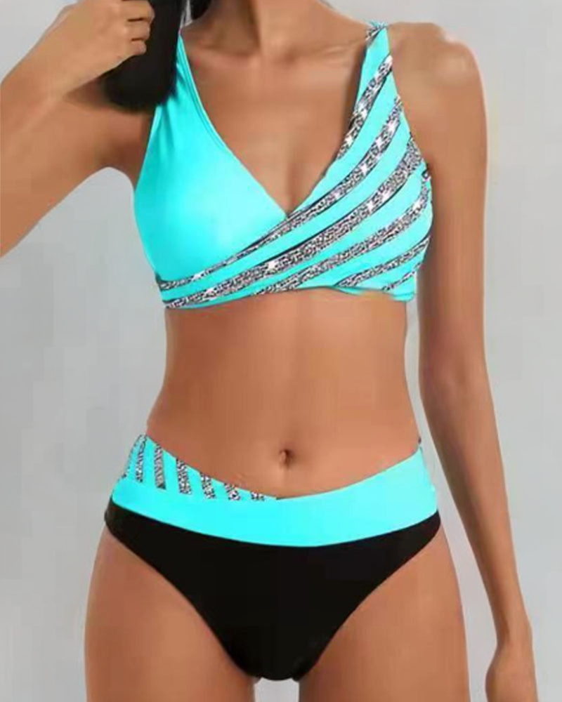 Women's Printed Flattering Bikini Set for Beach