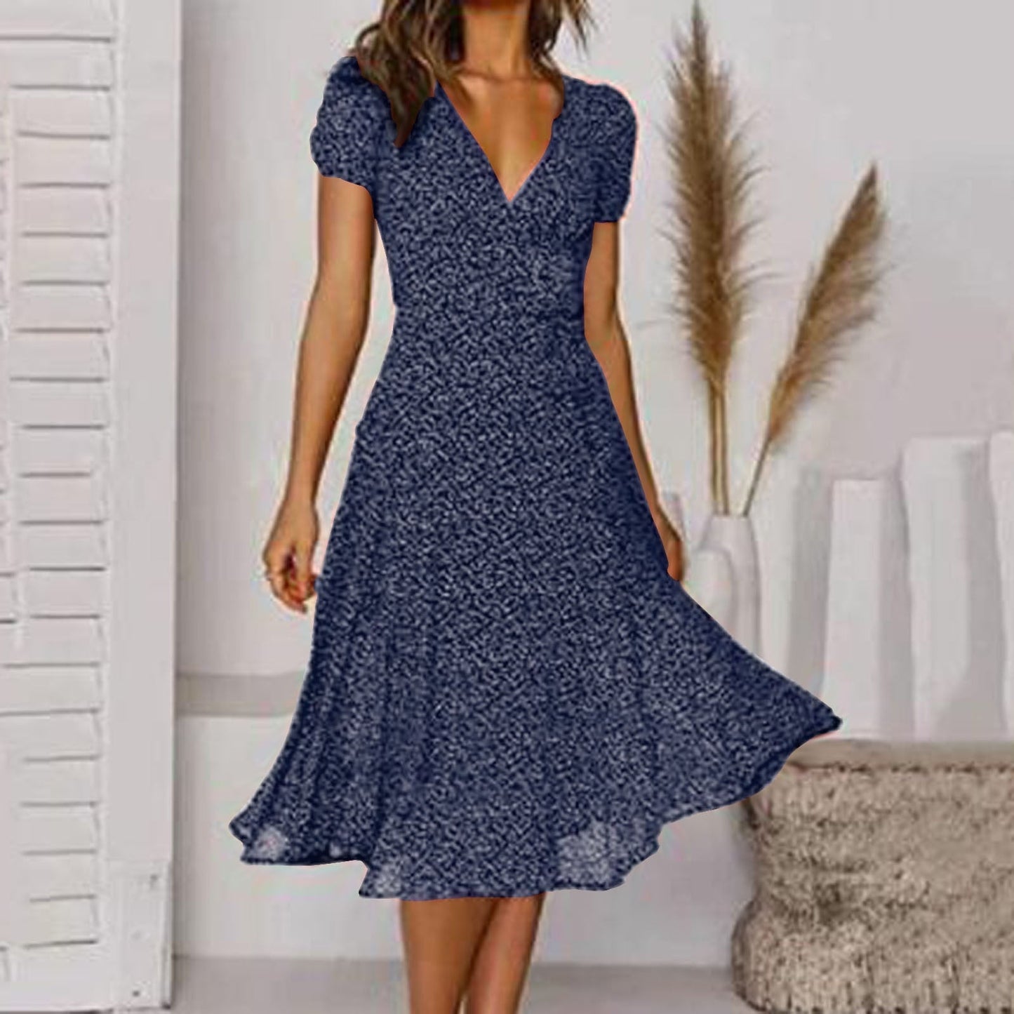 Women's High-Quality A-Line Dress | Elegant V-Neck Flattering Fit