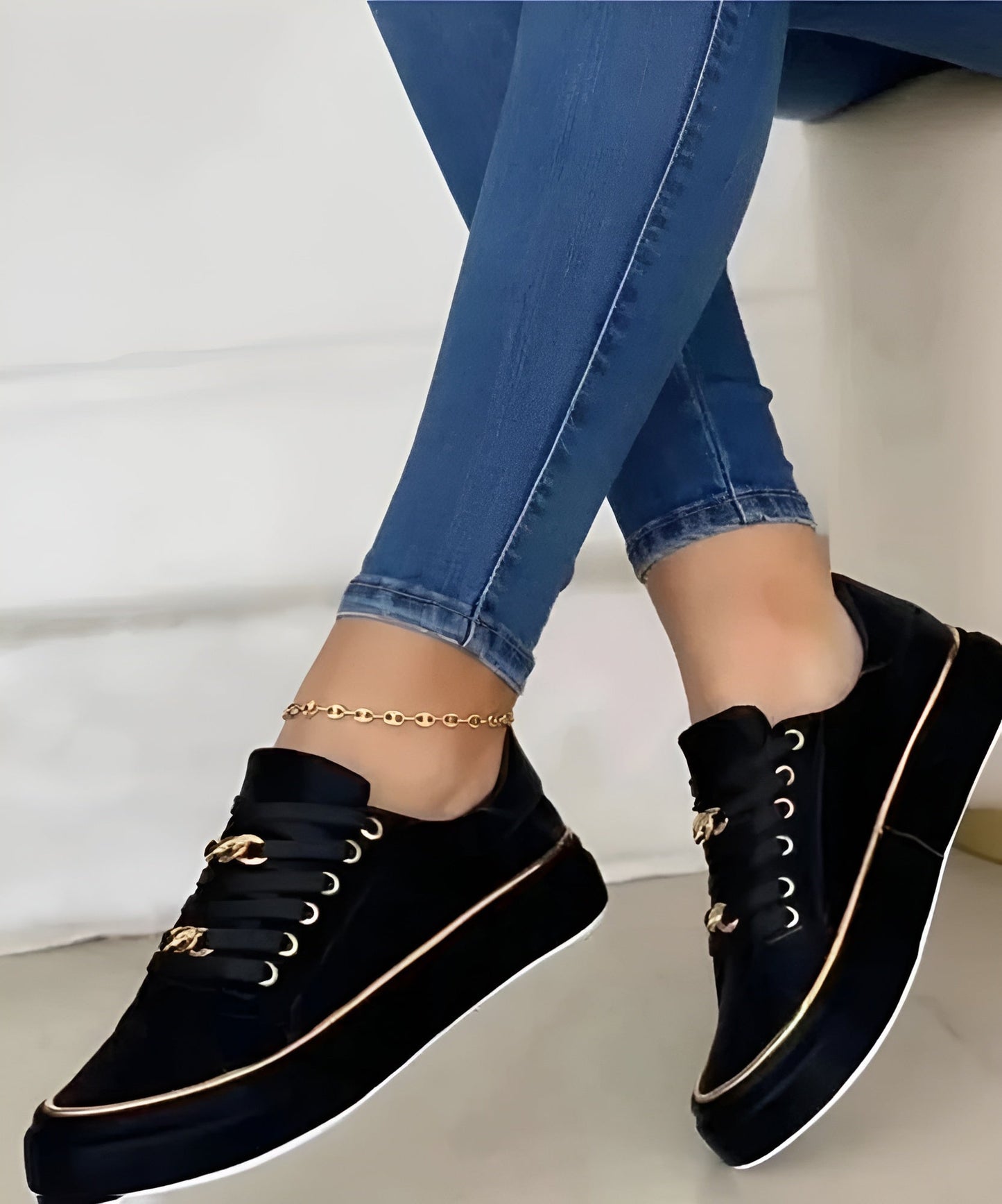 Elegant Orthopedic Sneakers for Women with Sole