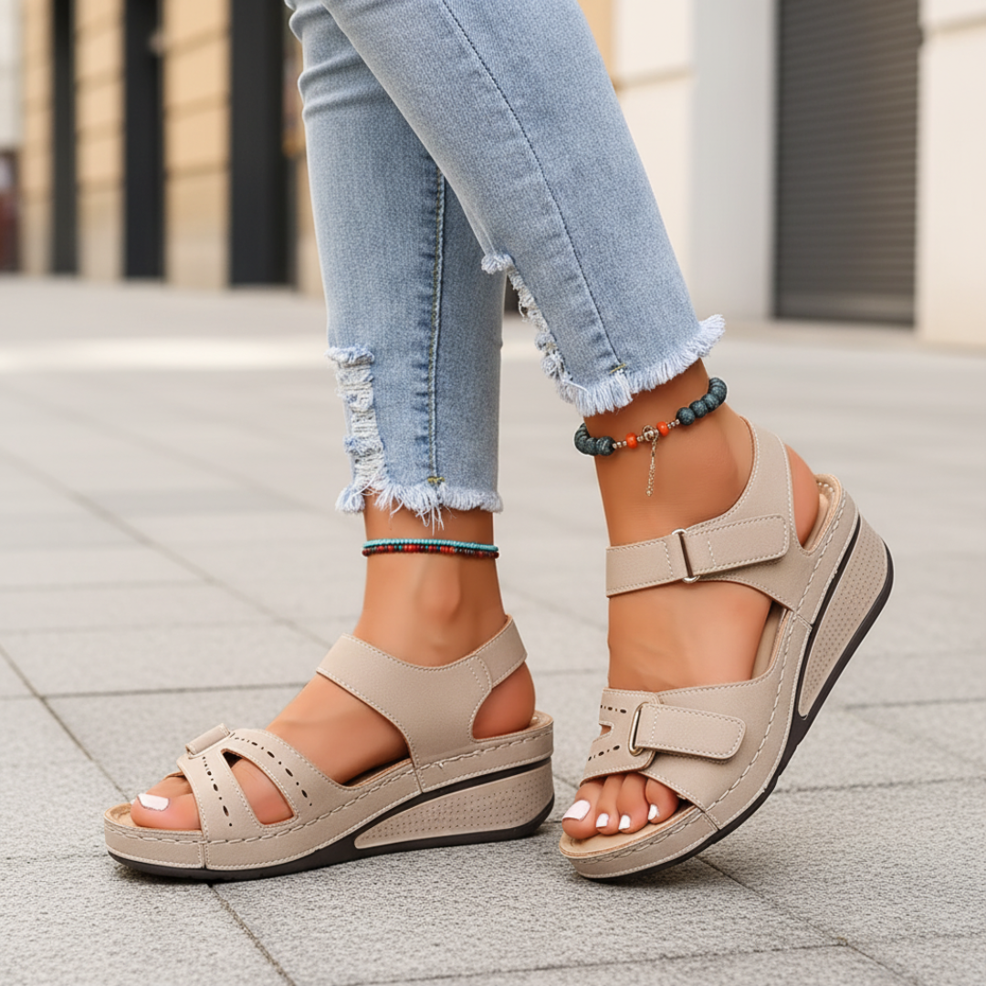 Women's Lightweight Summer Wedge and Platform Sandals
