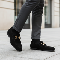 Scarpe slip-on da uomo in tessuto con dettagli dorati