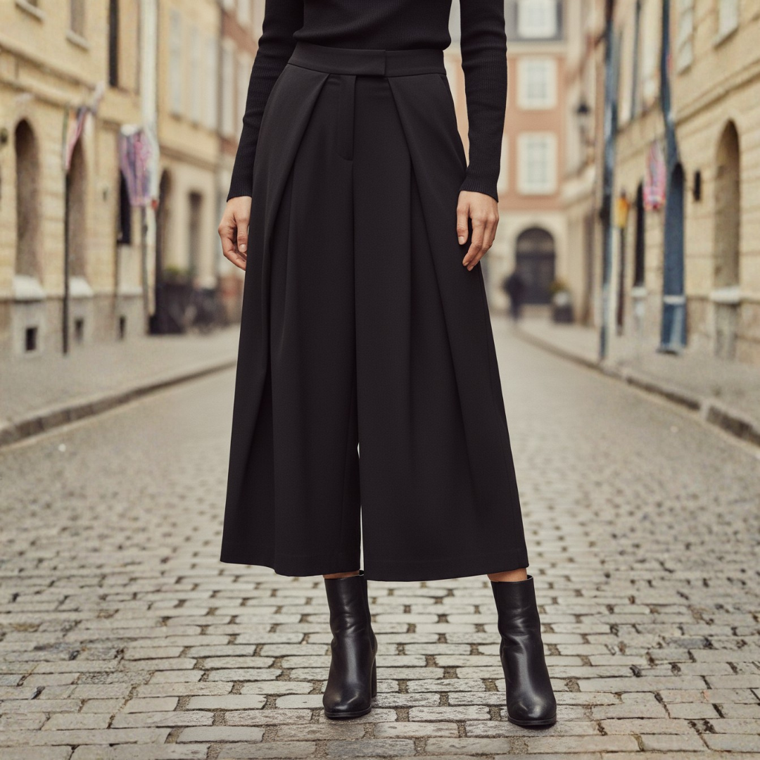Women's High-Waisted Pleated Trousers
