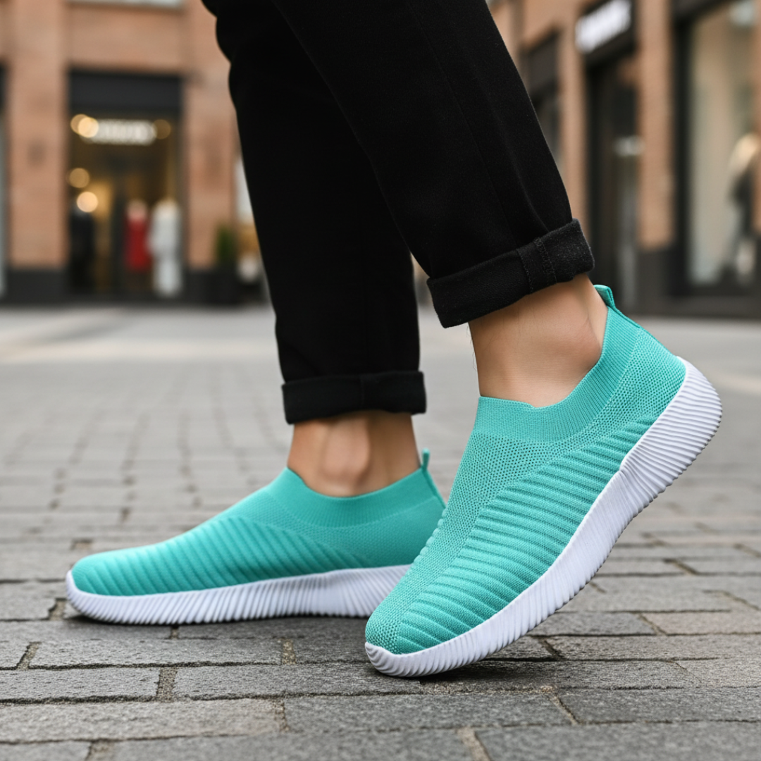 Women's Breathable Mesh Slip-On Walking Shoes Low Sneakers