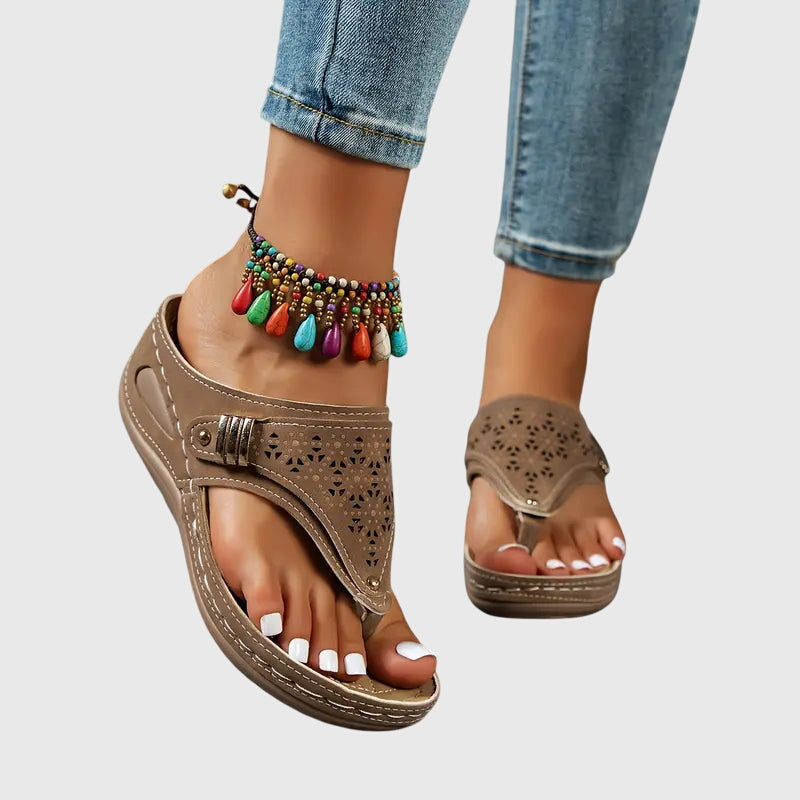Women's Orthopedic Leather Sandals with Anatomical Insole