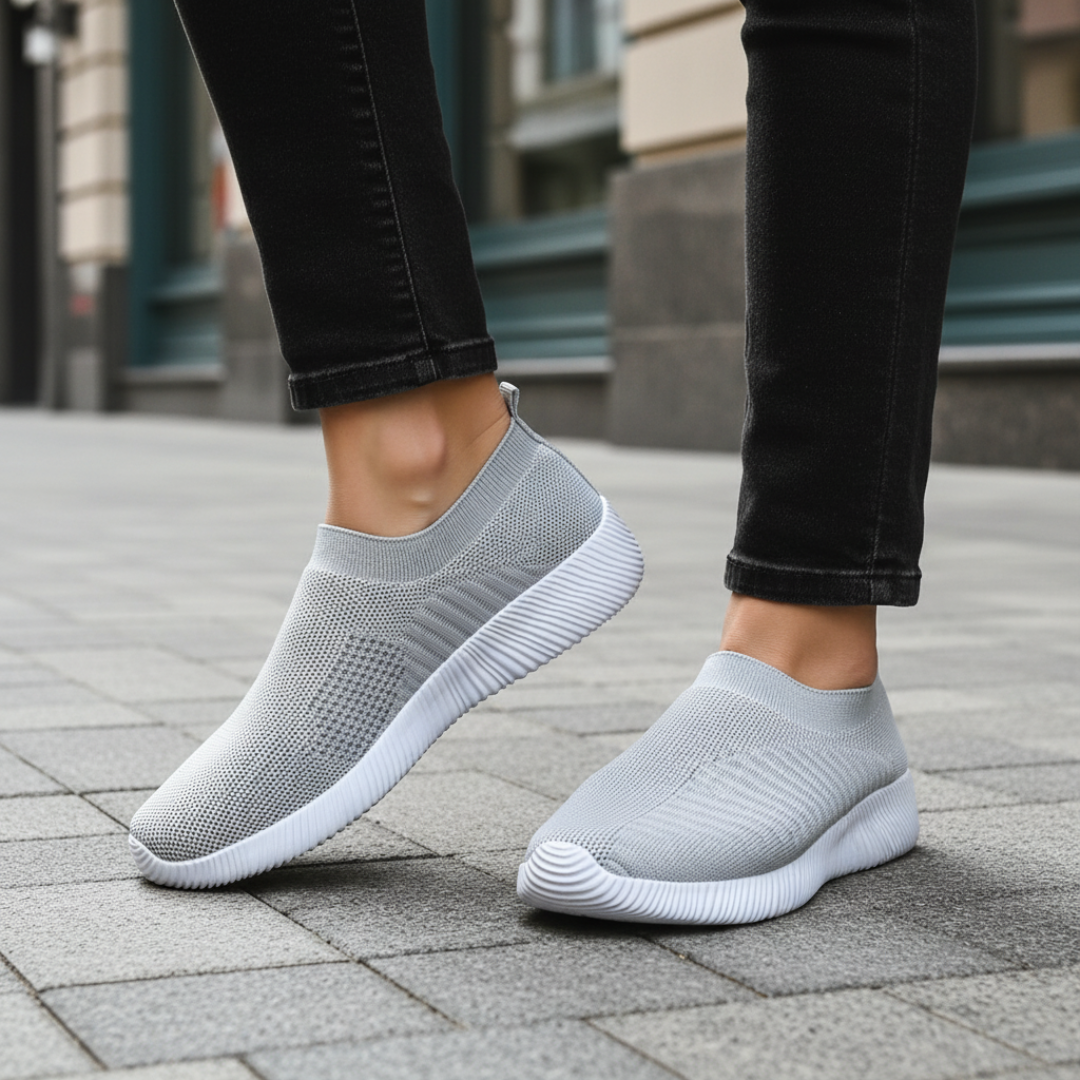 Women's Breathable Mesh Slip-On Walking Shoes Low Sneakers