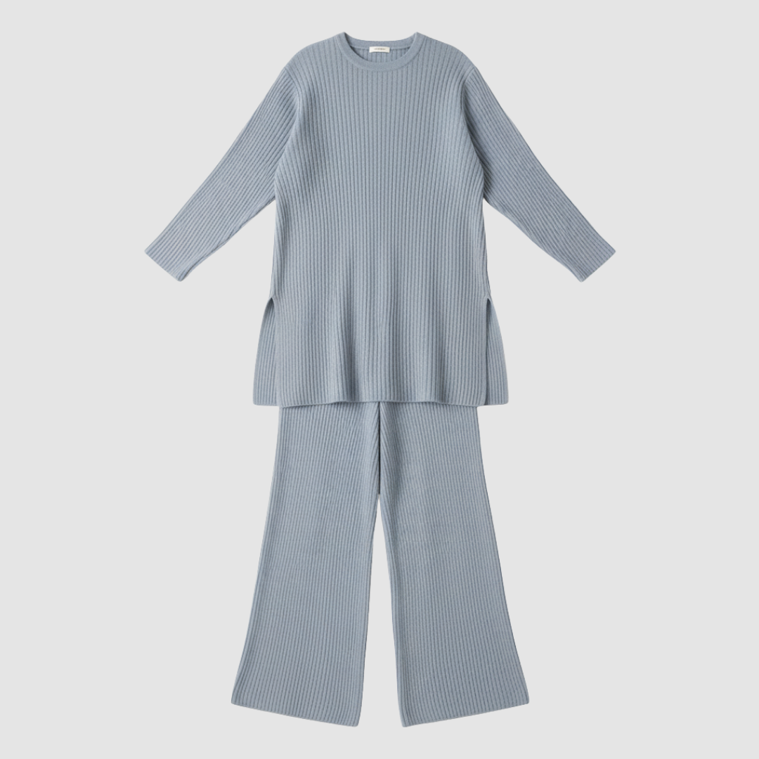 Women's Ribbed Sweater and Pants Set