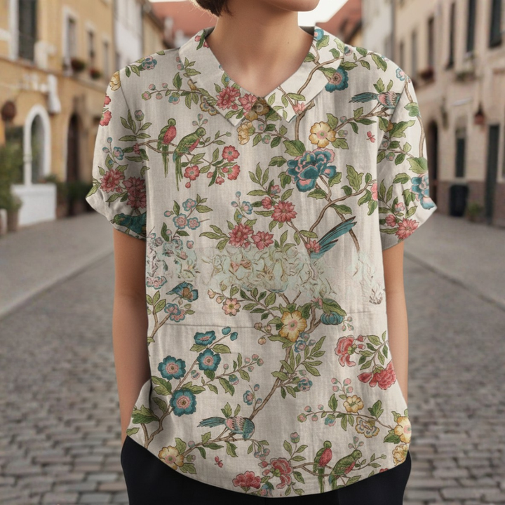 Blusa ricamata a maniche corte con colletto Peter Pan da donna