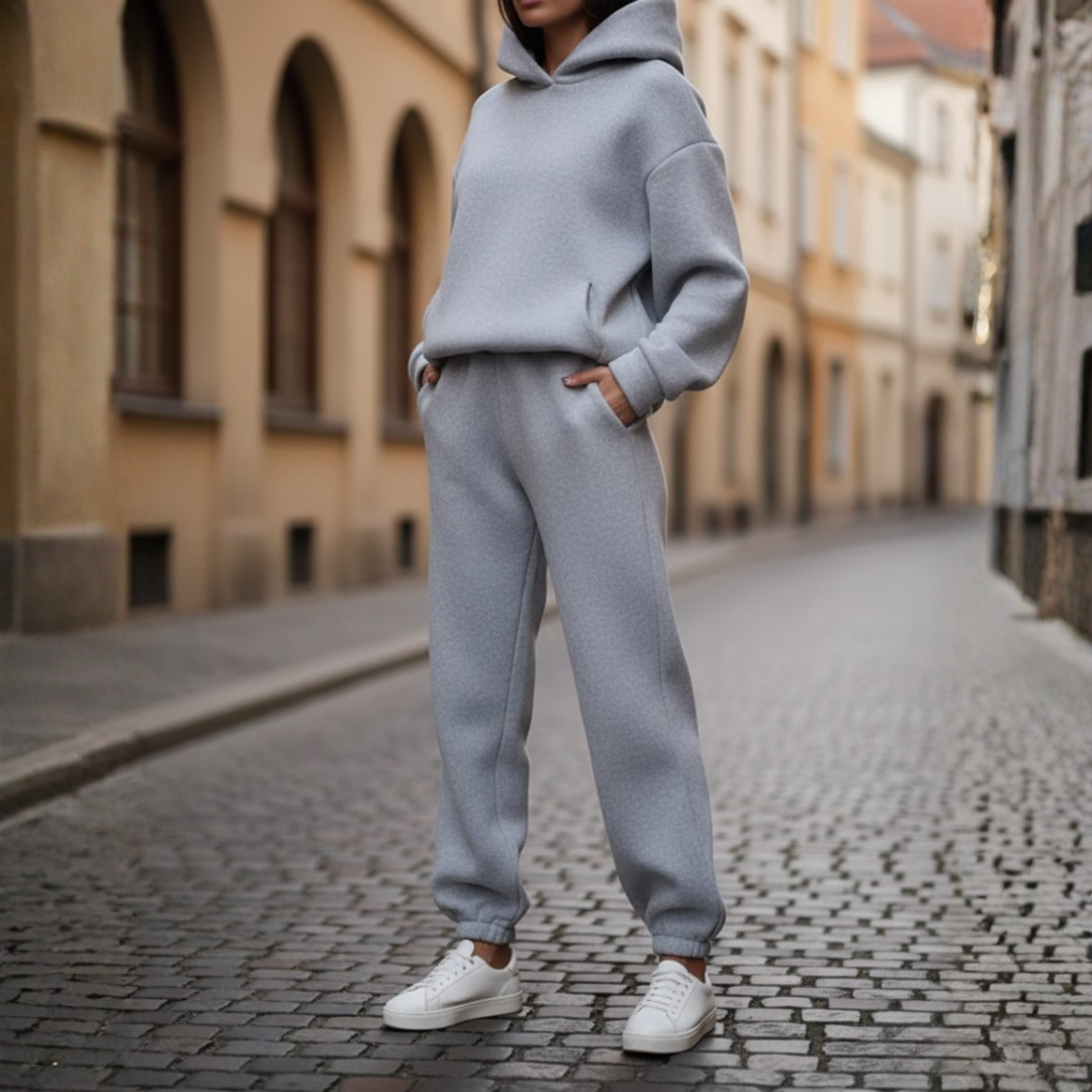 Women's Tracksuit with Hood in Elegant Sporty Mixed Fabrics