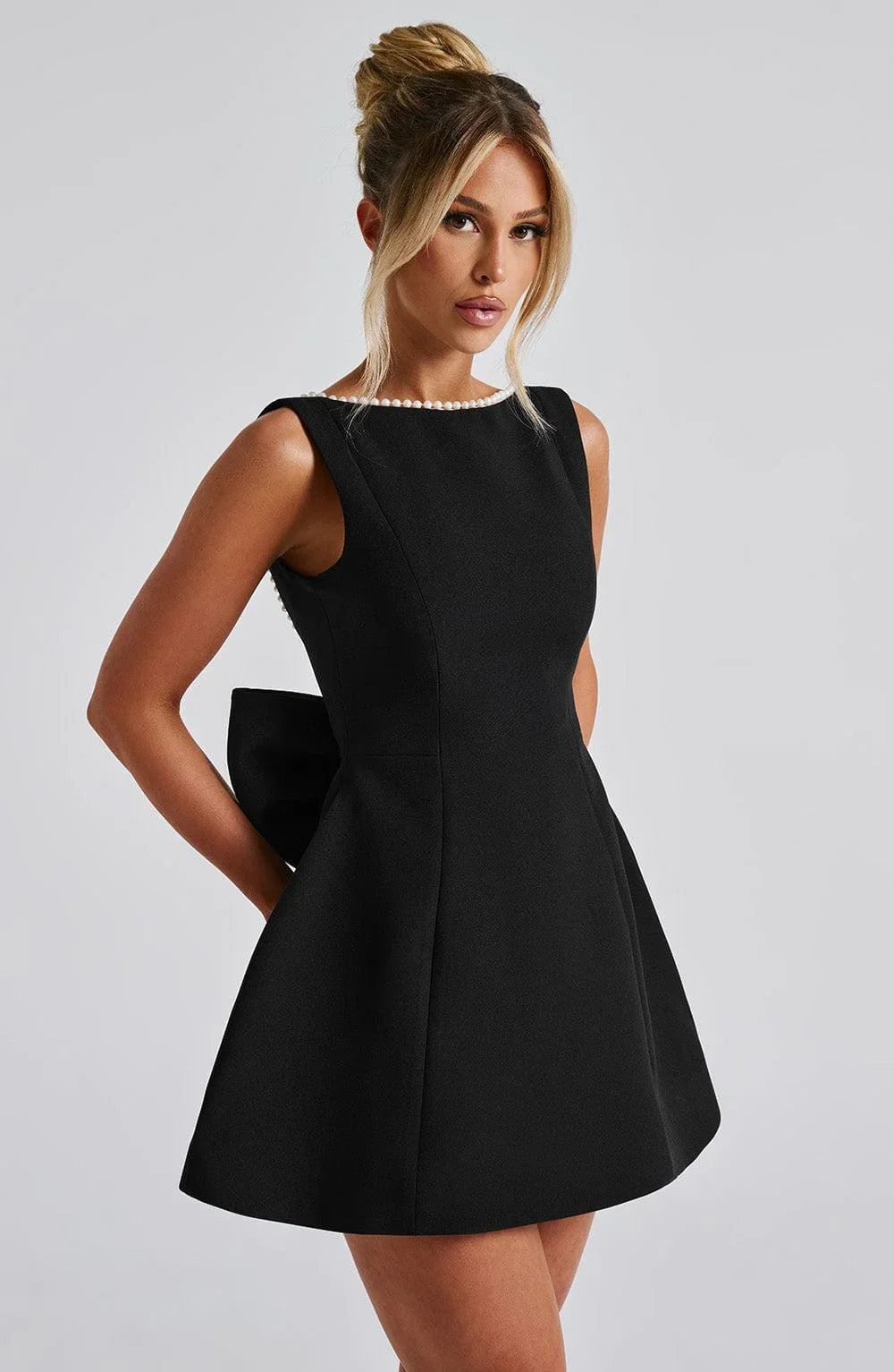 Women's Satin Sleeveless Dress with Decorative Bow