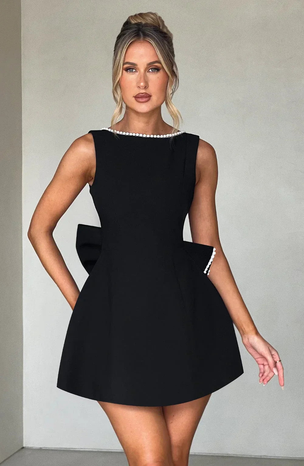 Women's Satin Sleeveless Dress with Decorative Bow