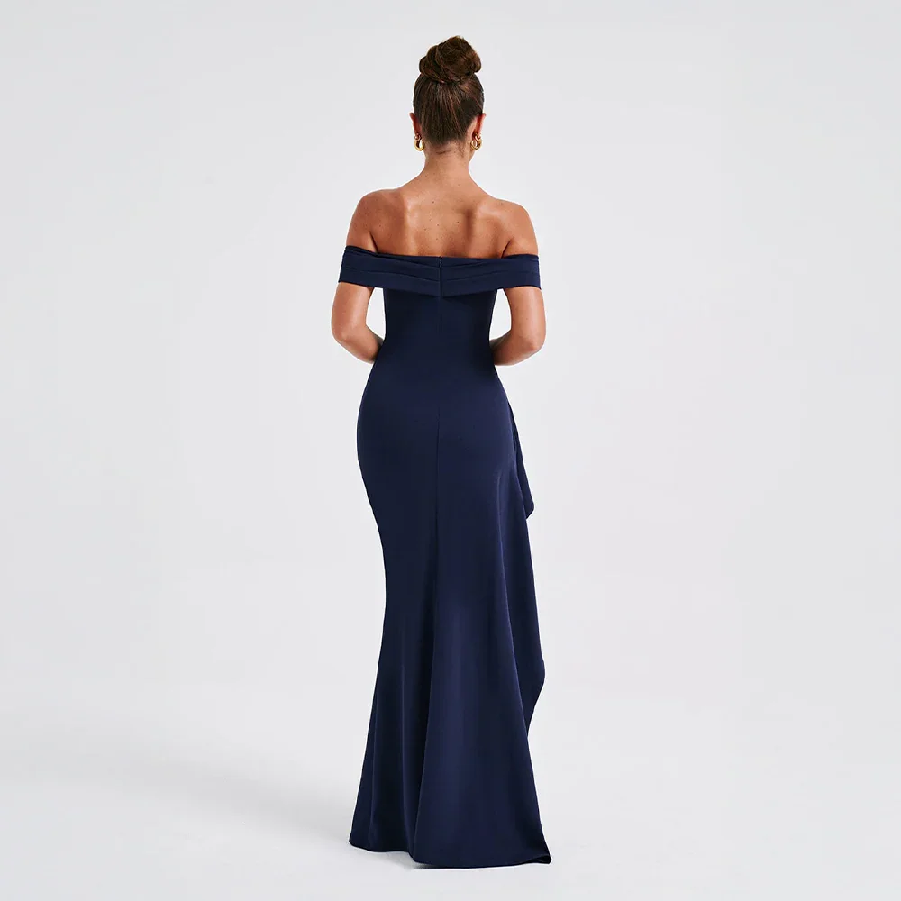 Long Women's Dress in Satin with Off-the-Shoulder Design and Slit – Elegant