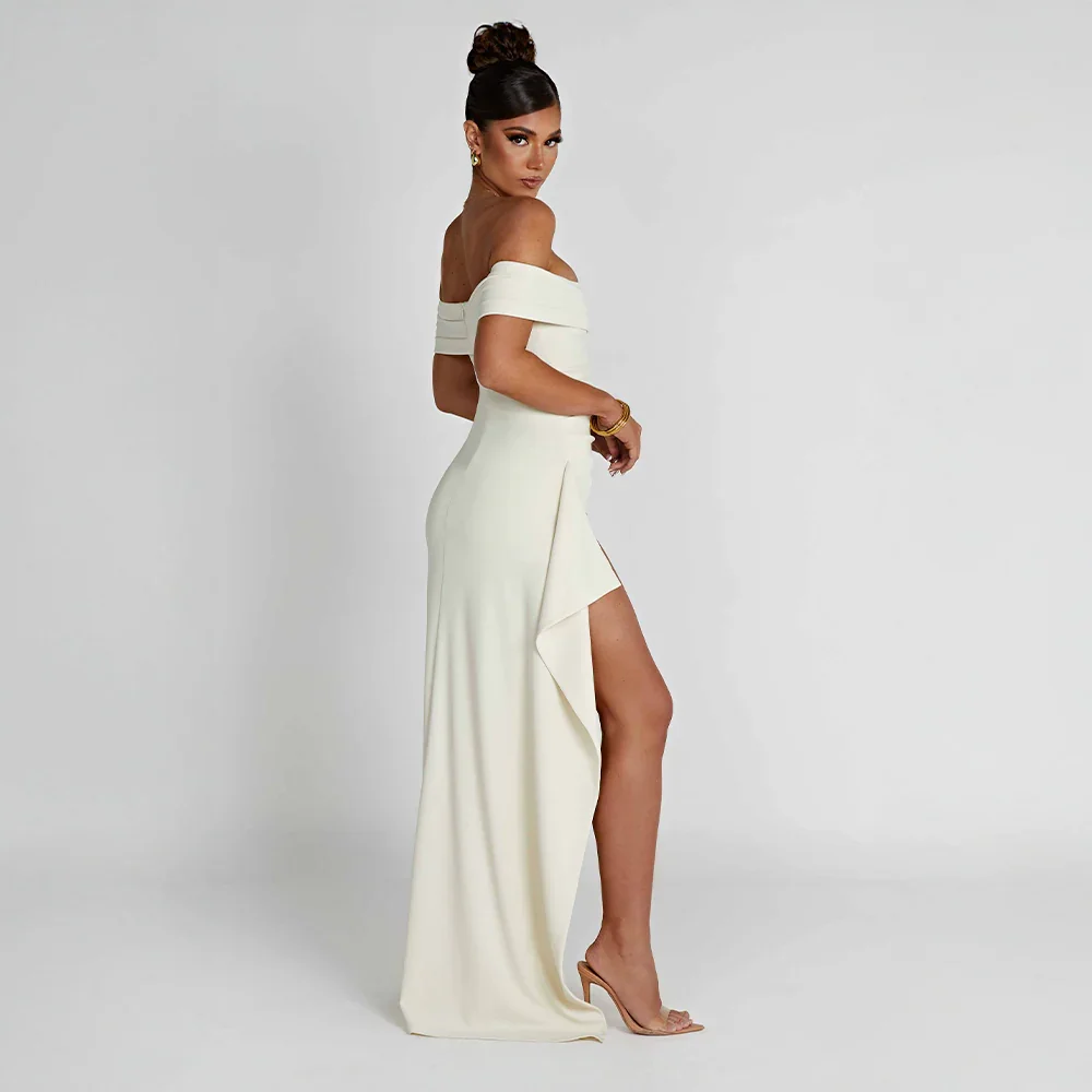 Long Women's Dress in Satin with Off-the-Shoulder Design and Slit – Elegant