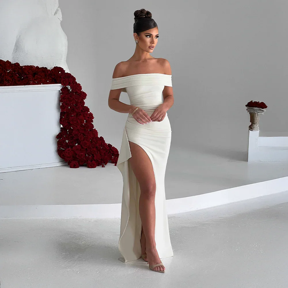Long Women's Dress in Satin with Off-the-Shoulder Design and Slit – Elegant