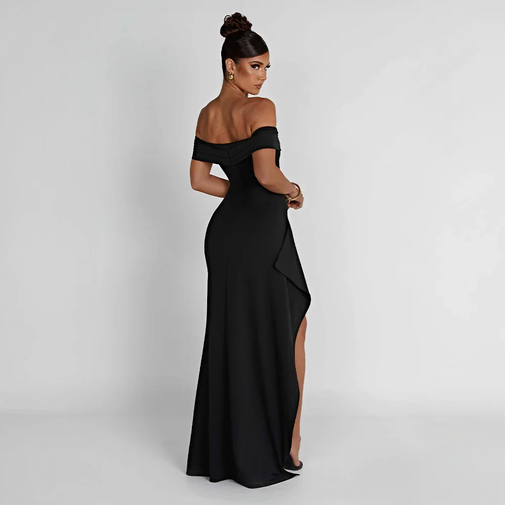 Long Women's Dress in Satin with Off-the-Shoulder Design and Slit – Elegant