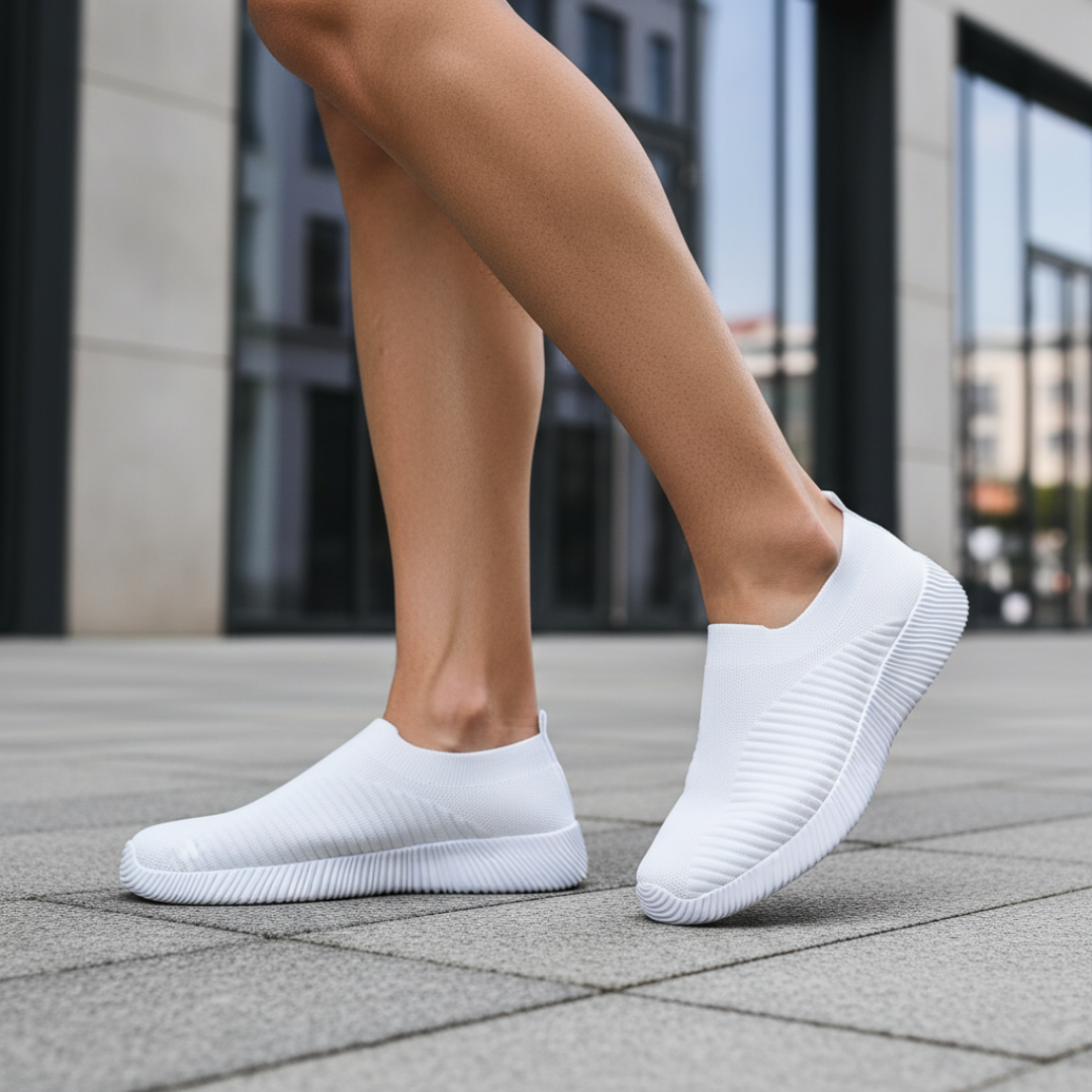 Women's Breathable Mesh Slip-On Walking Shoes Low Sneakers